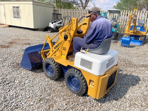 Komatsu SK04