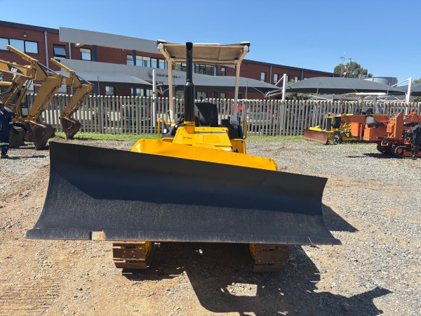 IMG_4753 Komatsu D21A-7