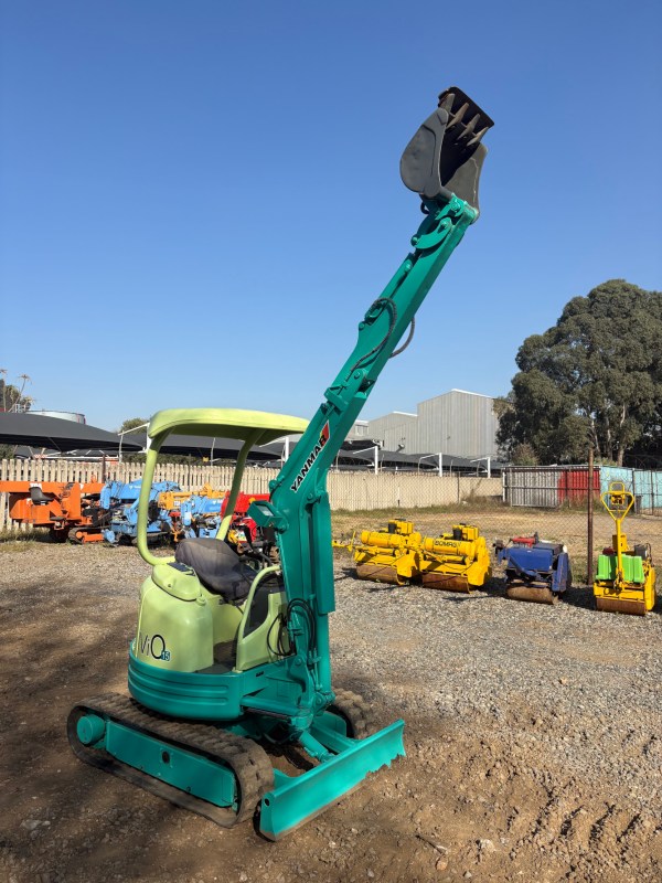 IMG_7029 Yanmar VIO15