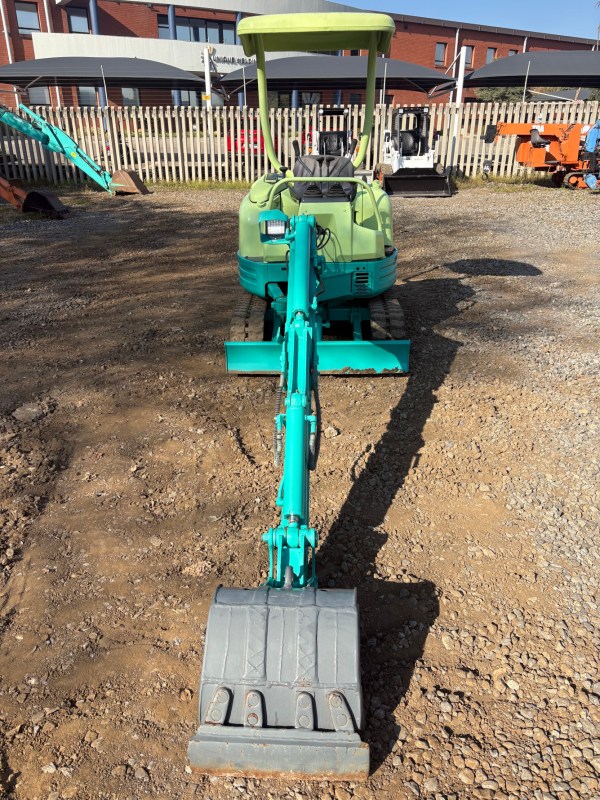 IMG_7038 Yanmar VIO15